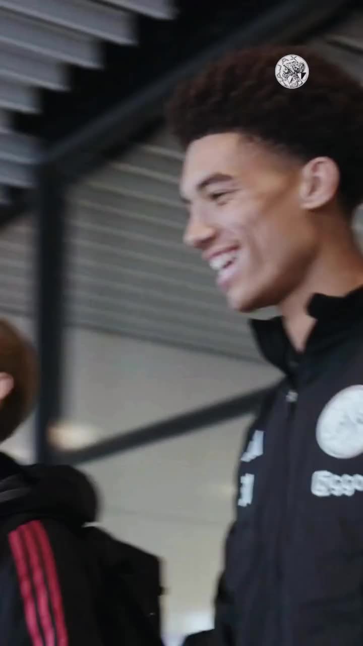 “Ayaks” Bakıya gəldi