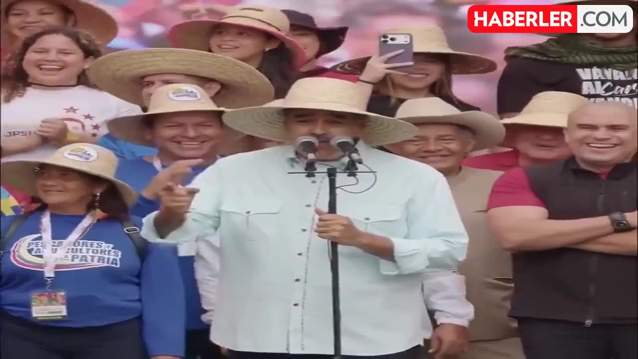 Madurodan ABŞ-yə musiqili mesaj