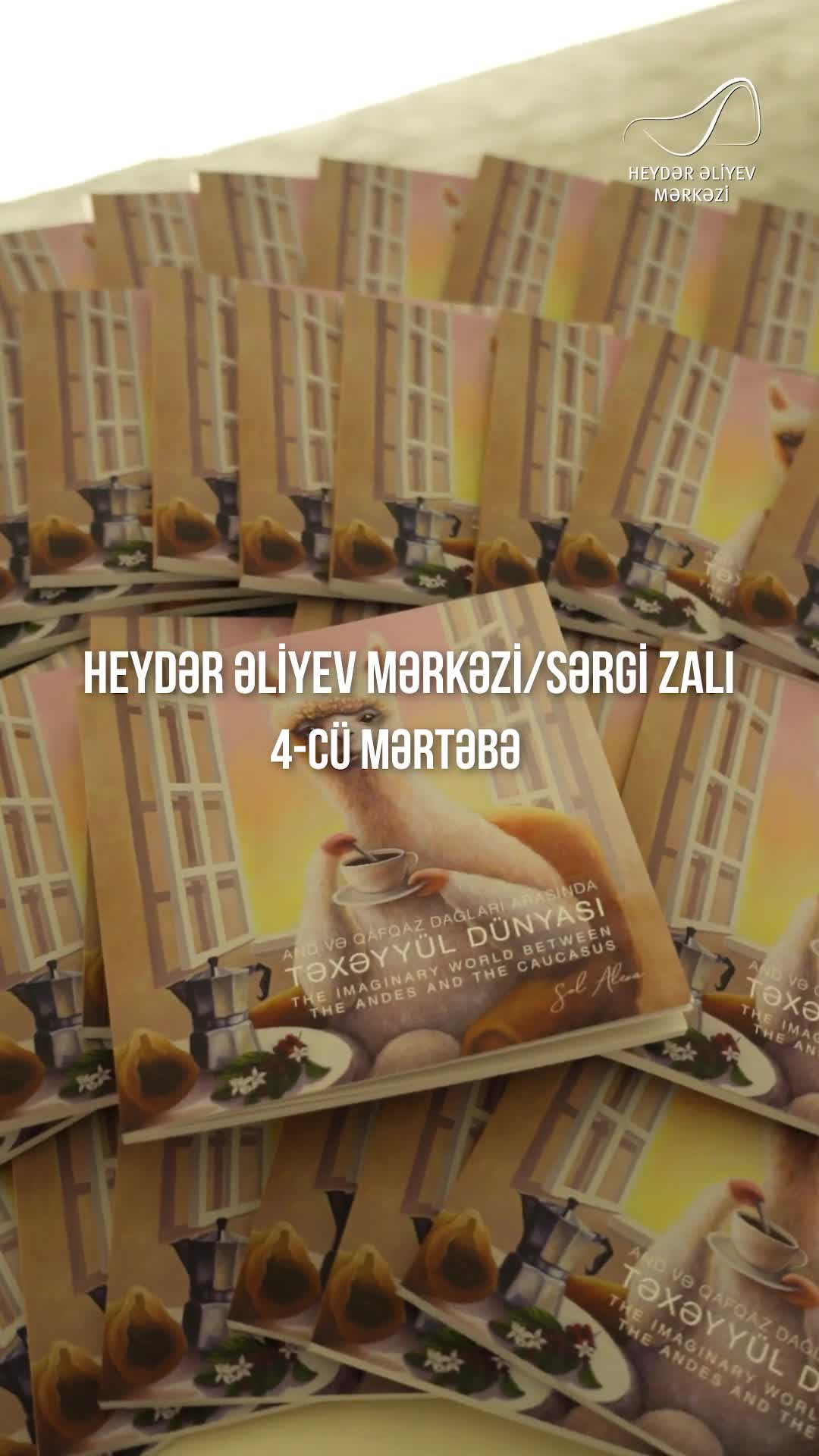 Perulu rəssamın alpakaları Heydər Əliyev Mərkəzində