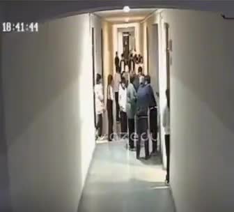 Boğazında çörək qalan şagirdi belə xilas etdilər