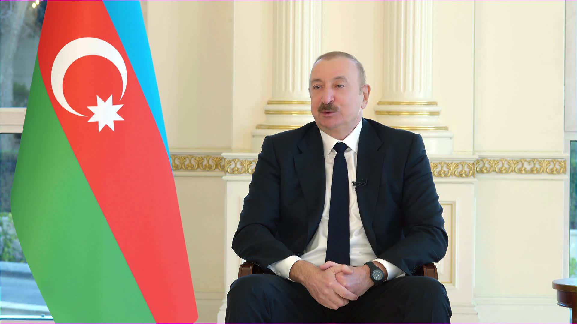 Prezident yerli kanallara müsahibə verdi