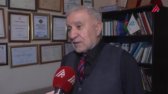 “ADORE”dən aldığı ətrin keyfiyyətindən narazı qaldı