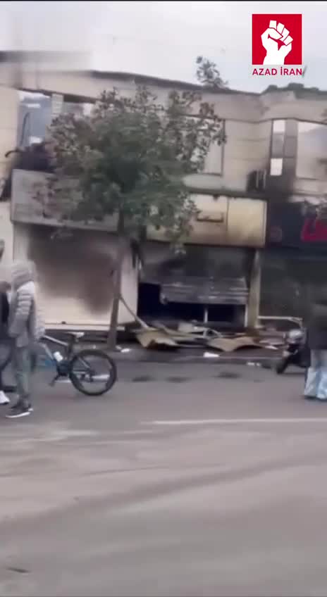 Etirazlardan sonra Rəşt...