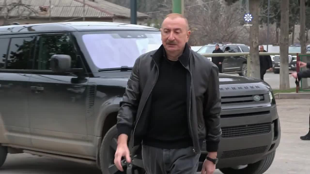 İlham Əliyev Ağdərənin Baş planı ilə tanış oldu