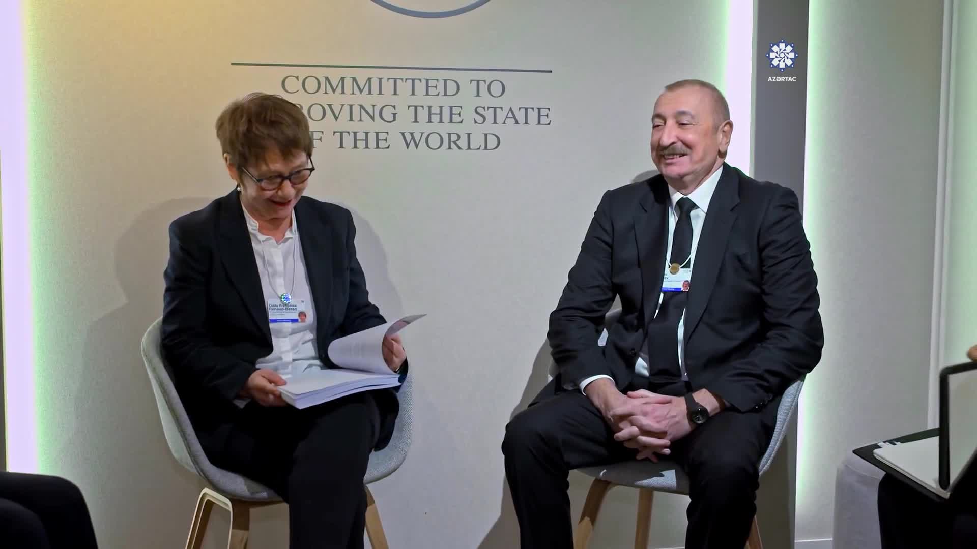 Prezident Davosda Odile Reno-Basso ilə görüşdü