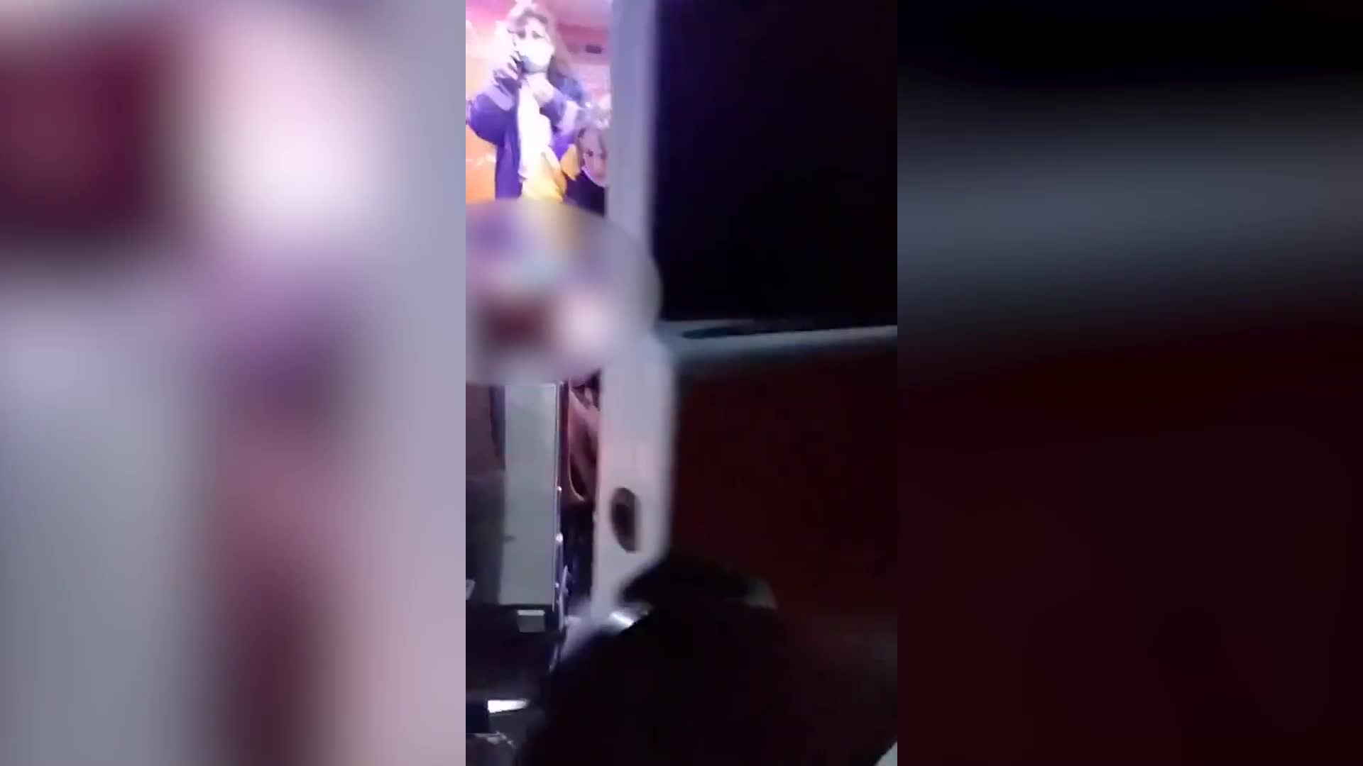 Təcili yardım xəstə uşağı yolda qoydu