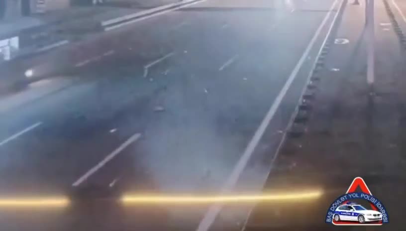 Buzovnada avtomobil qadını vurub öldürdü