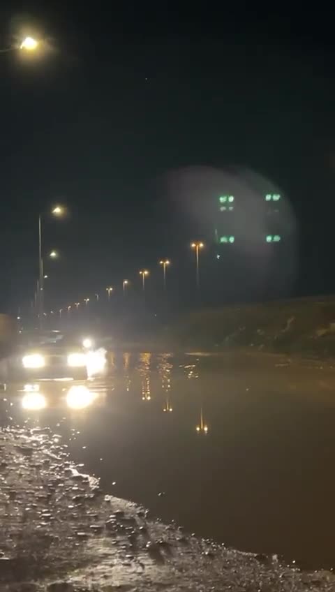 Yağışda tunelə su yığılır, təhlükəli vəziyyət yaranır