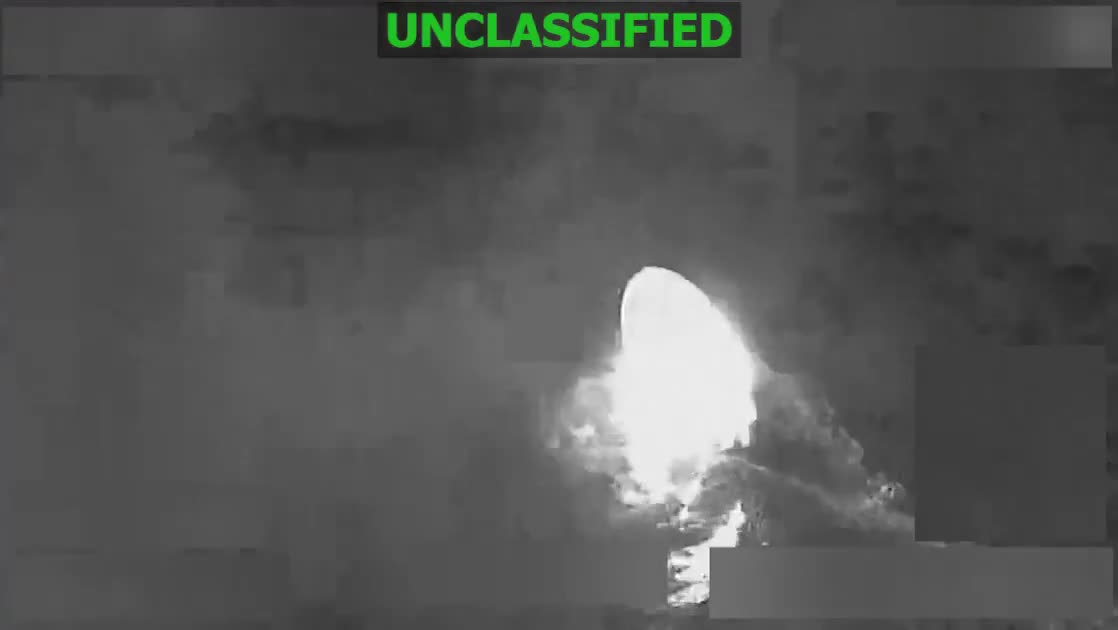 ABŞ Sakit Okeanda narkotik daşıyan gəmiyə zərbə endirdi