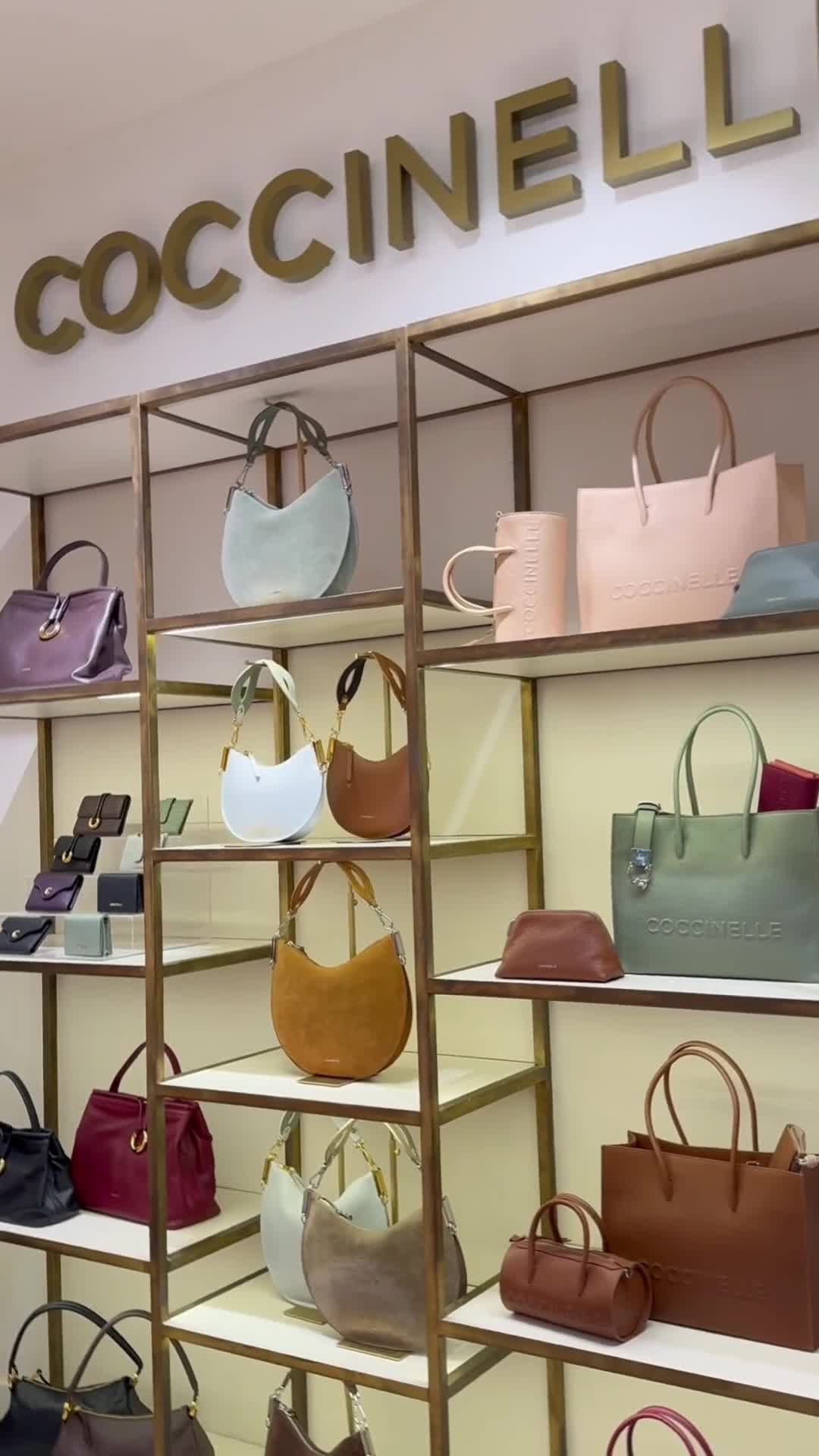 “LIU JO” və “Coccinelle” “Port Baku”da