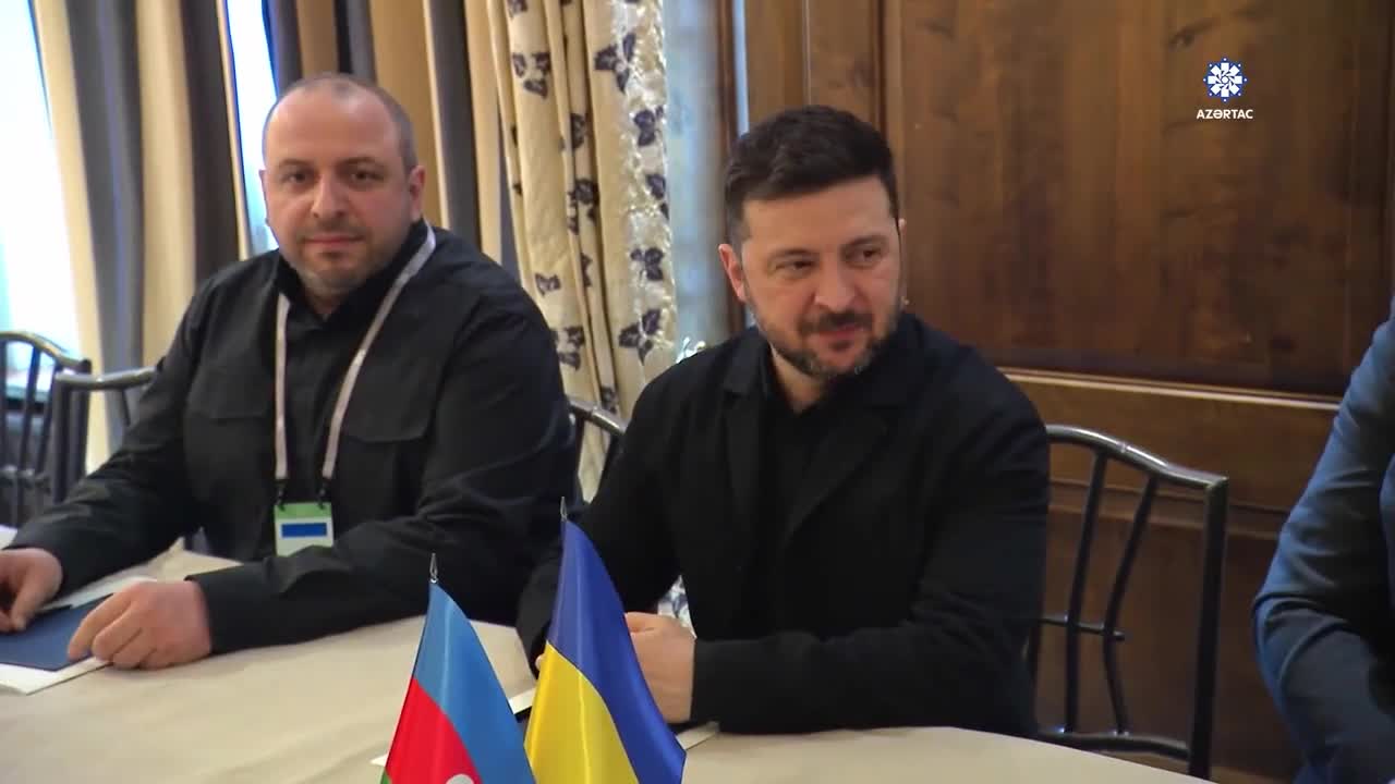 Prezidentin Zelenski ilə görüşü olub