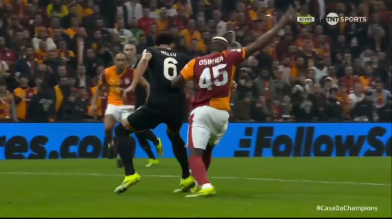 Saşa Boey 86-cı dəqiqədə komandasının 5-ci qolunu vurur