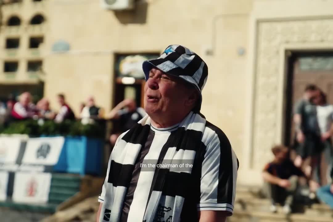 “Nyukasl”lıların Bakı gəzintisi 