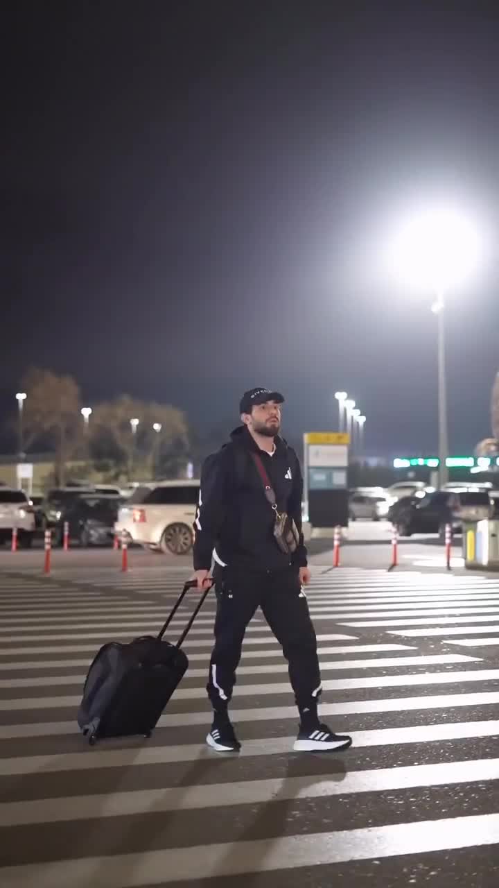 “Qarabağ” İngiltərəyə yollandı