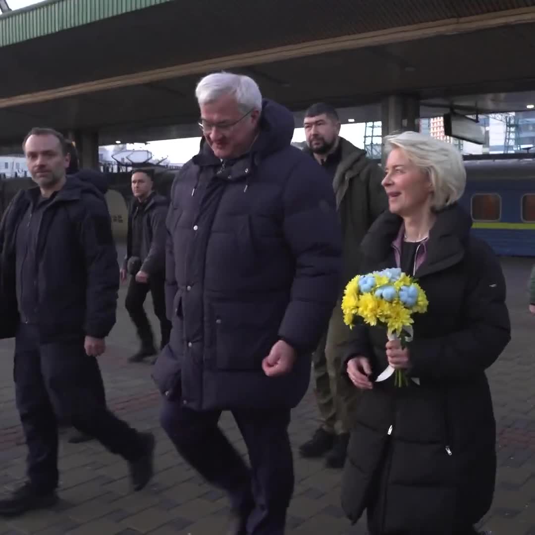 Müharibənin ildönümündə Kiyevə getdilər