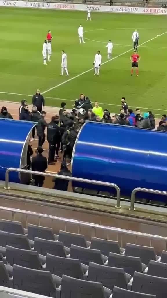 "Qarabağ" - "Sabah" oyununda dava