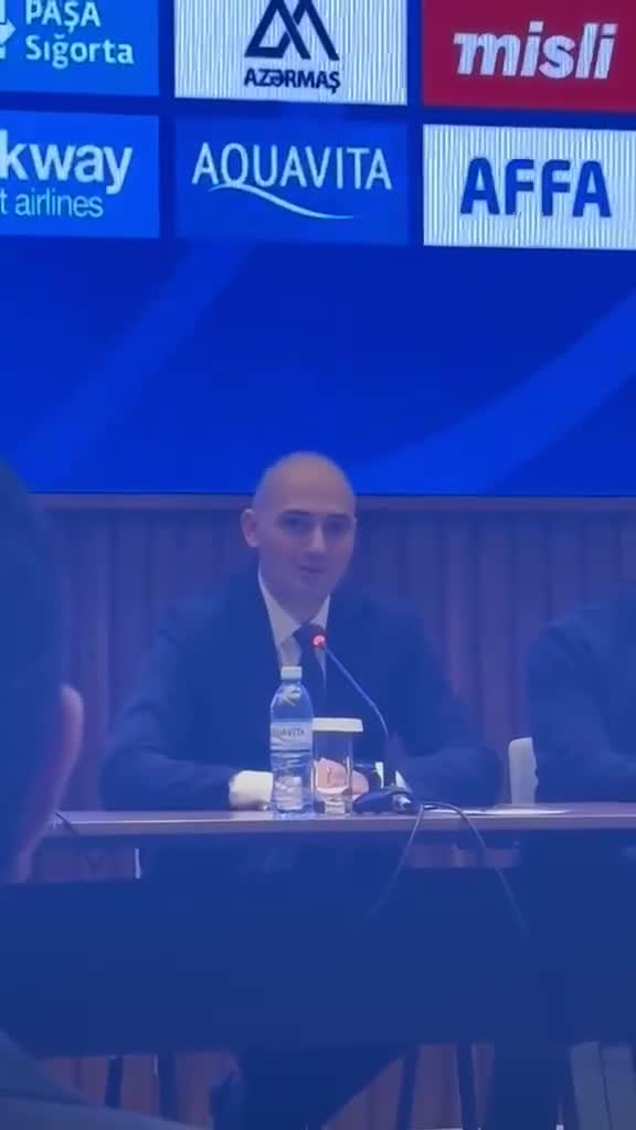 Yeni baş məşqçi 500 min avro alacaq?