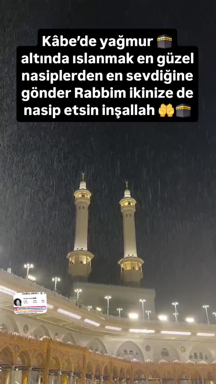 Kəbədə Ramazanın son günündə yağış altında dua etdilər