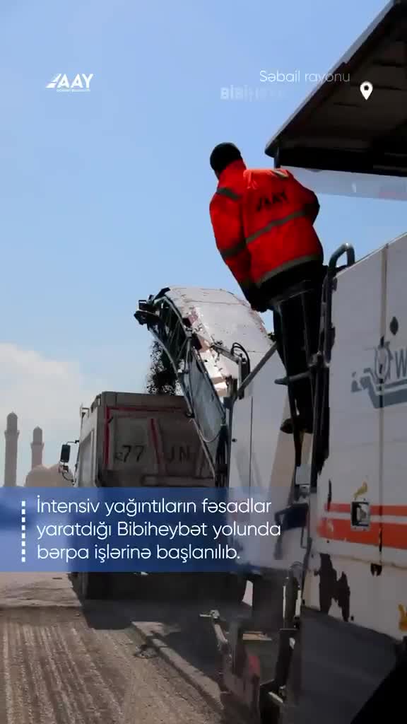 Bibiheybətdə sürüşmə olan yol bərpa olunur