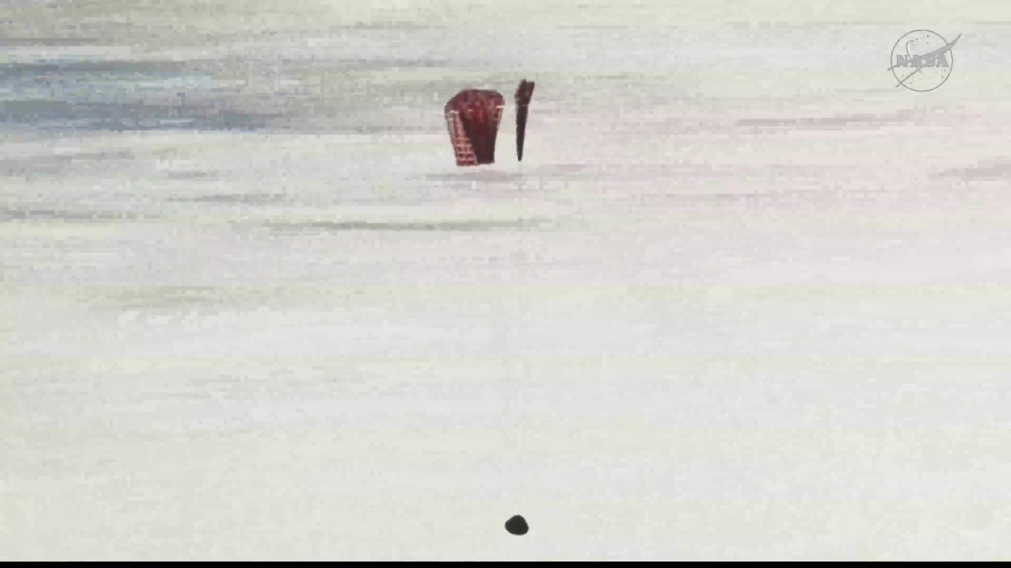 Ay missiyası Yerə qayıtdı - 1