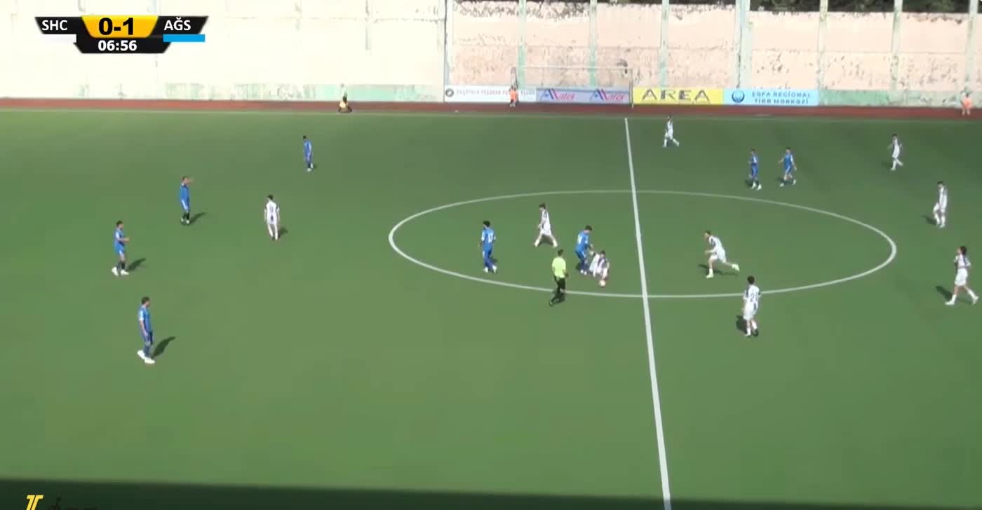 İkinci liqada fantastik qol