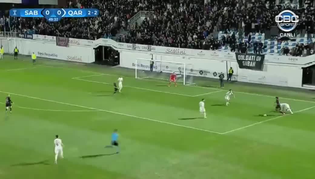 Aleksey İsayevin ofsayd sayılan qolu