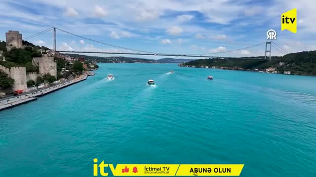 Bosforun rəngi dəyişdi