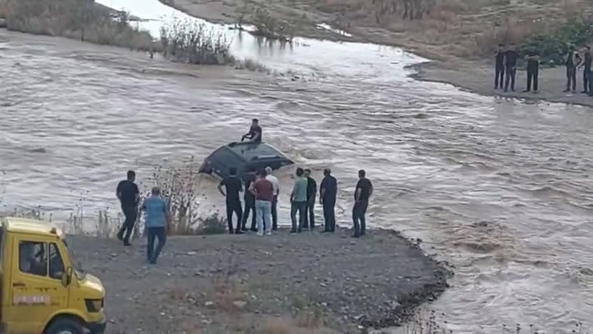Xaçınçaya sel gəldi