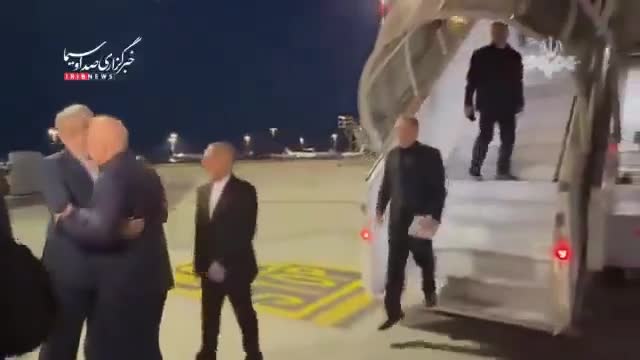 İran nümayəndə heyəti İsveçrəyə çatdı
