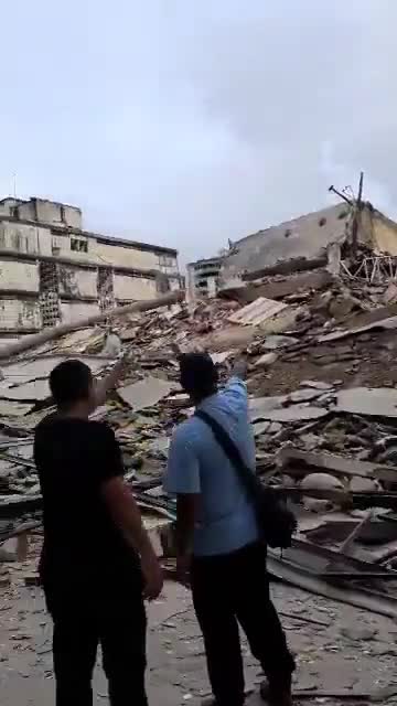 Karakas zəlzələdən az sonra...  - 2