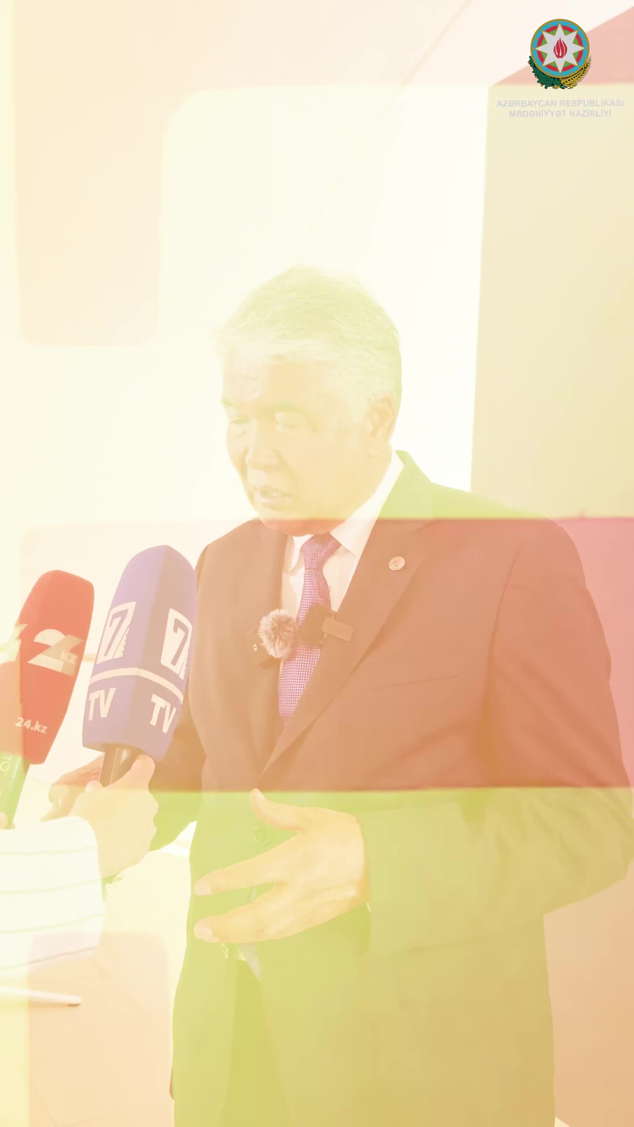 Türkoloji Qurultayın ilk günündən- Görüntülər