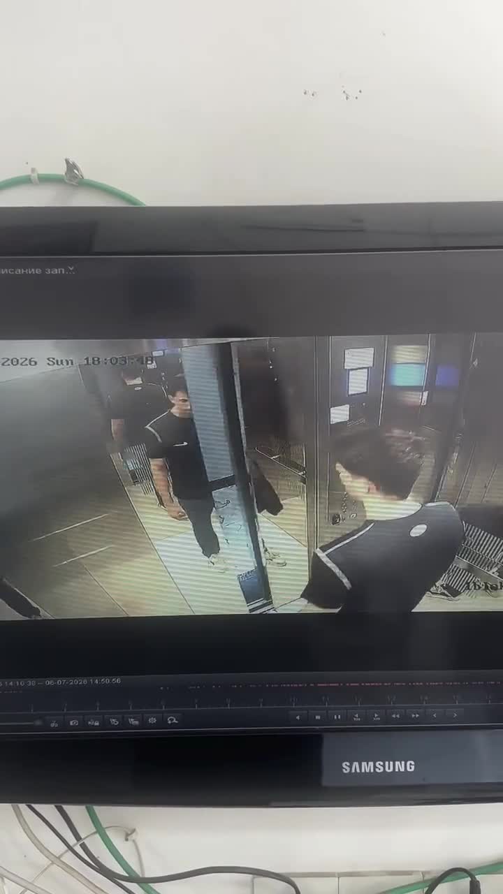 Liftdə autizmli uşağa qarşı zorakılıq edən şəxs saxlanıldı