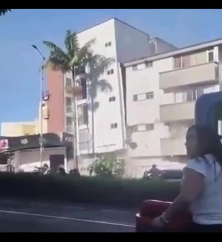 Kolumbiyada dəhşətli zəlzələ
