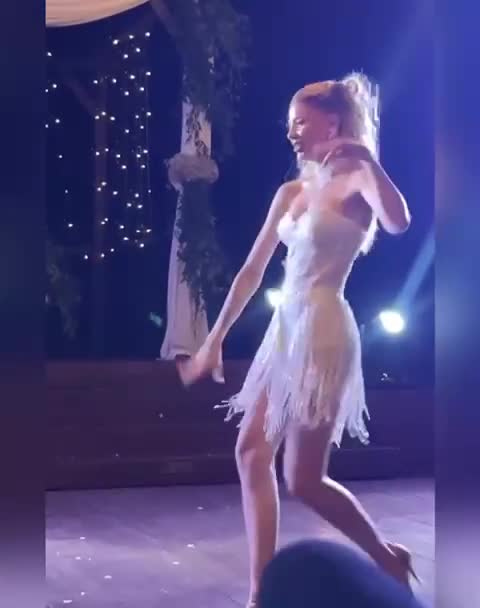 Toy rəqsləri gündəm oldu