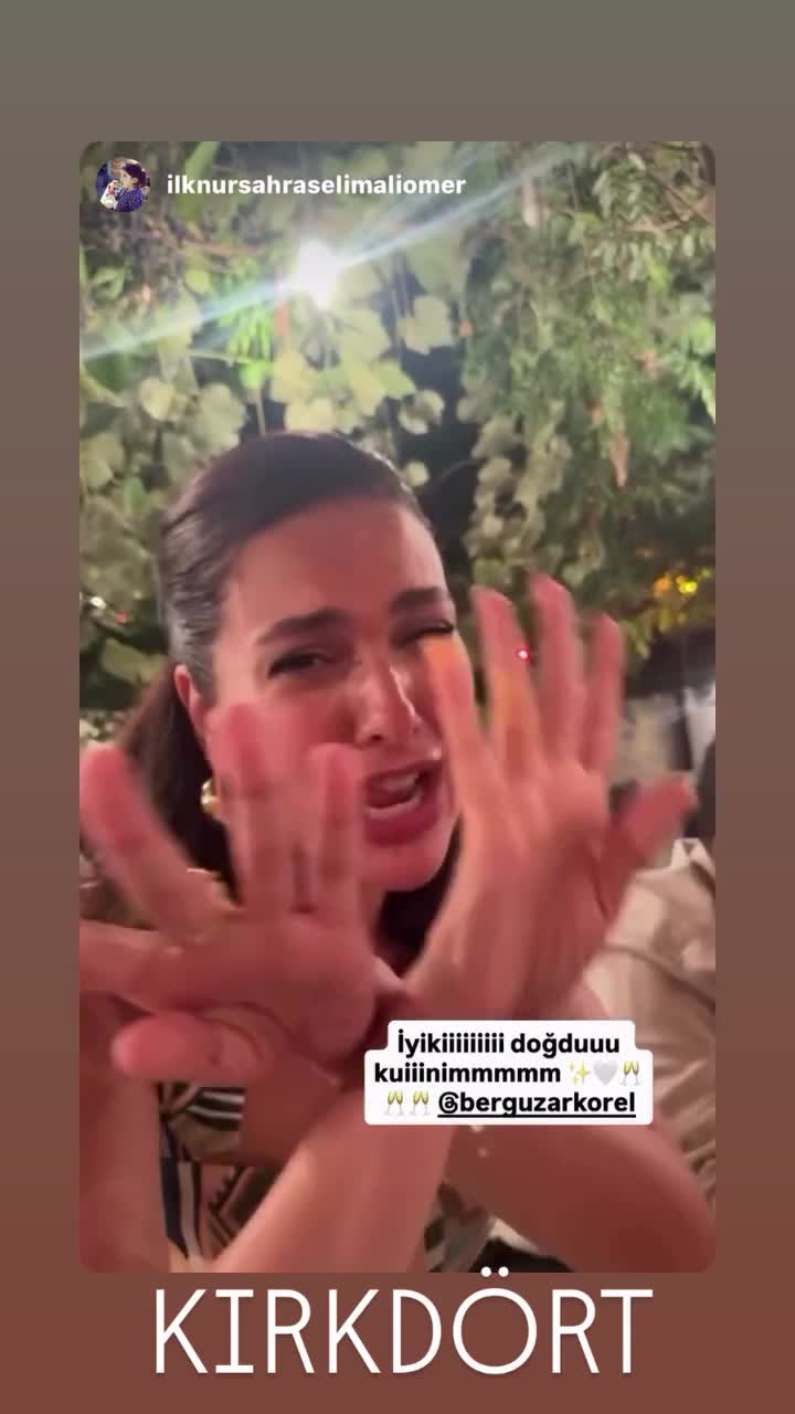 44 yaşını belə qeyd etdi