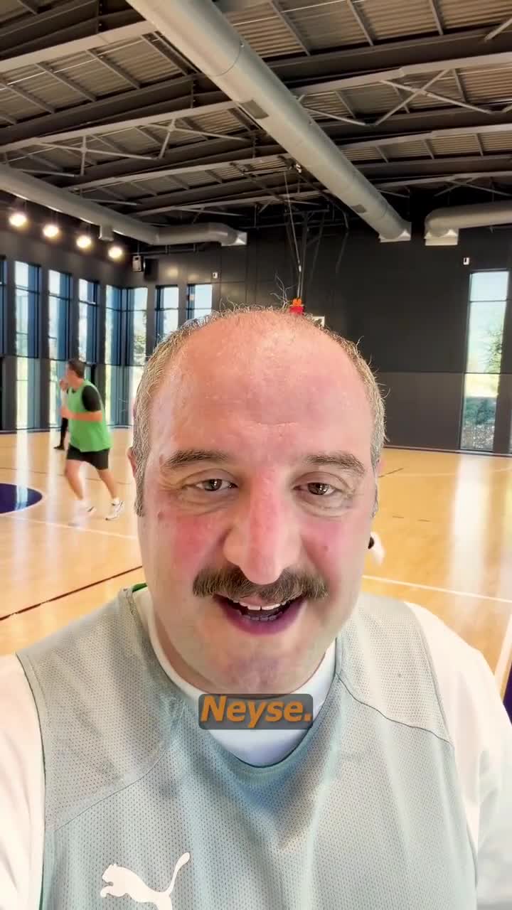 Ərdoğan yenə basketbol oynadı