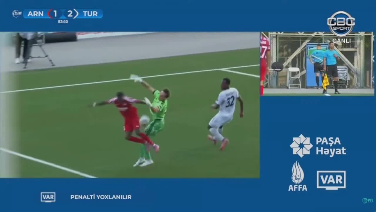 "Turan Tovuz"un verilməyən penaltisi