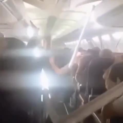  Kirmanşaha uçan təyyarədə qorxulu anlar
