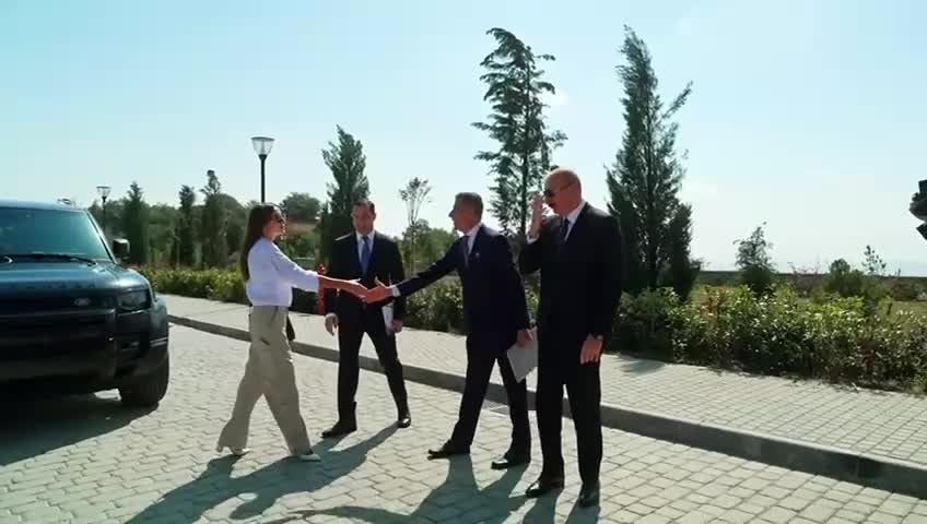“Meysari Grand Hotel & SPA”dan yeni görüntülər