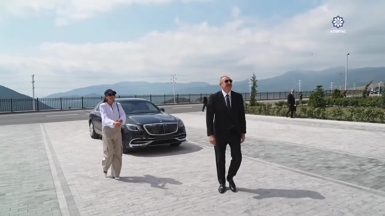Prezidentlə xanımı Şamaxıda daha bir hotel açılışında