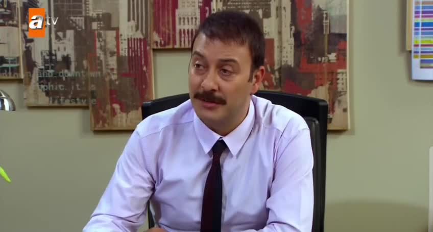 Cazibə fırıldaqçı kimi göstərilir