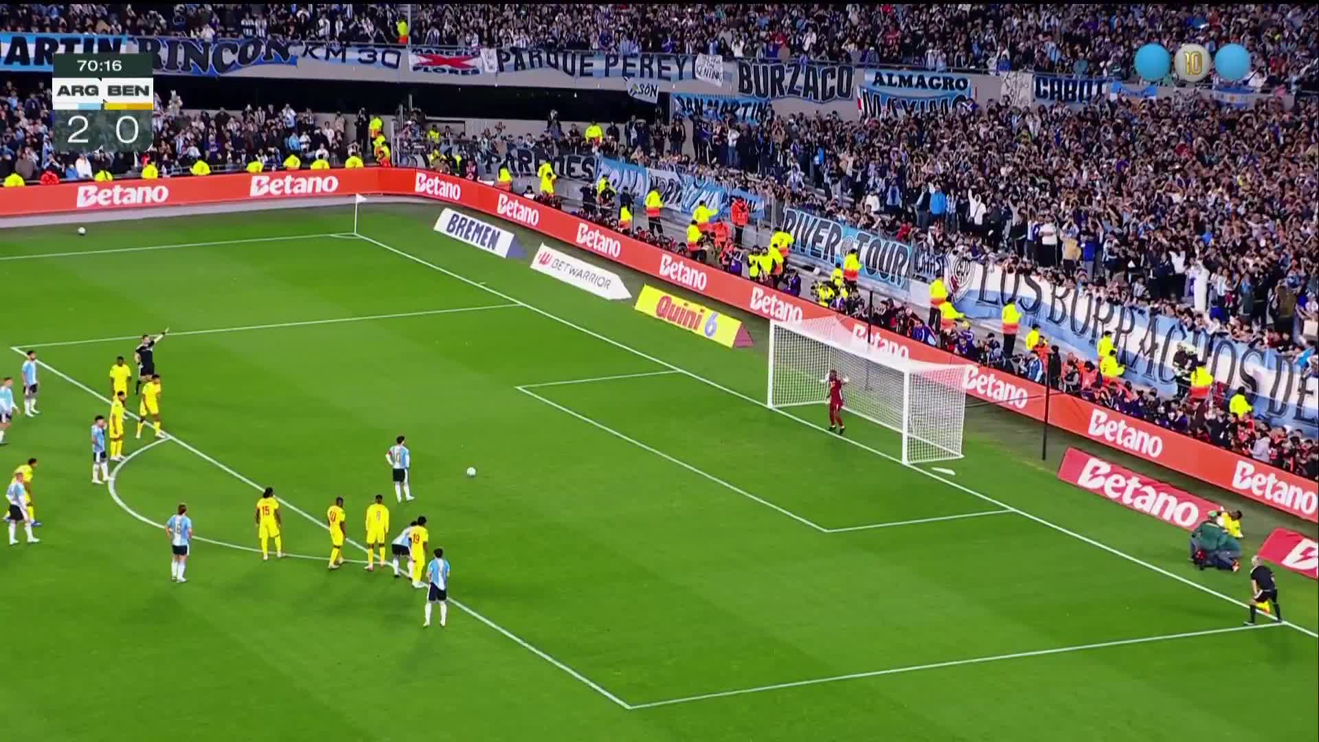 Messi Argentina millisində son oyununu qolla başa vurdu