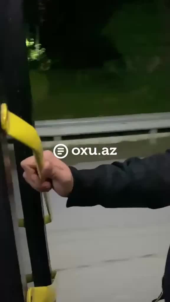 142 nömrəli avtobusda təhlükəli anlar