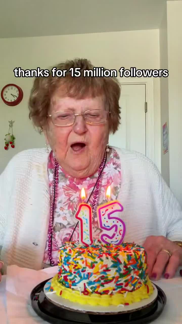 96 yaşında 15 milyon izləyicisi var - 2