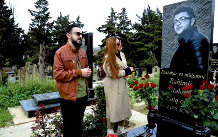 Rəhim Rəhimlinin məzarı üstündə klip çəkdirdilər