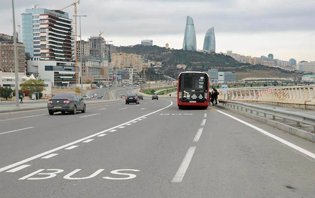 Sürücülərin NƏZƏRİNƏ - Avtobus zolaqları ilə bağlı YENİLİK
