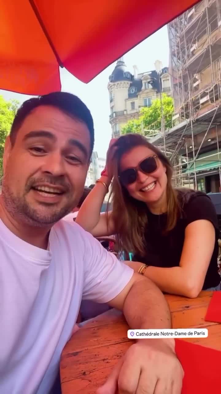 Müğənninin ildönüm sürprizi: Paris səyahəti