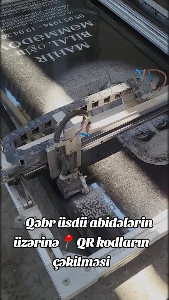 QR kodlu məzar