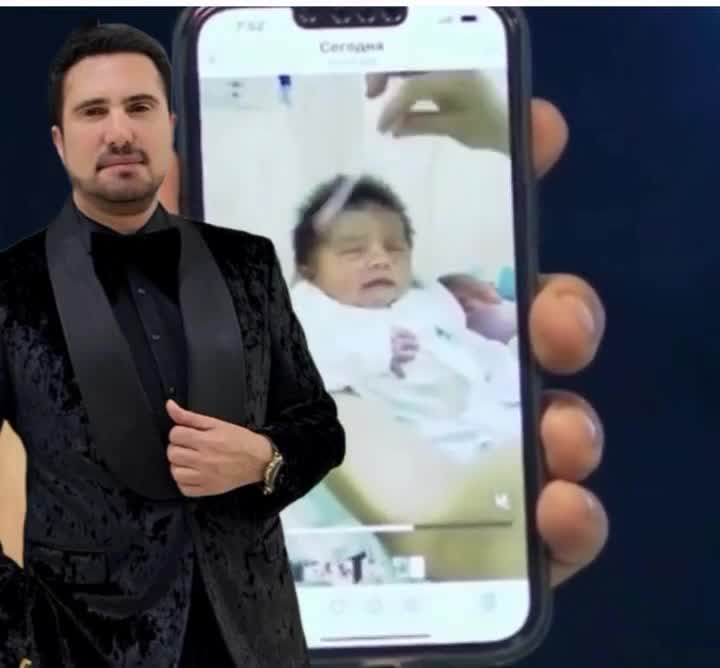 nadir nəvəsini göstərdi