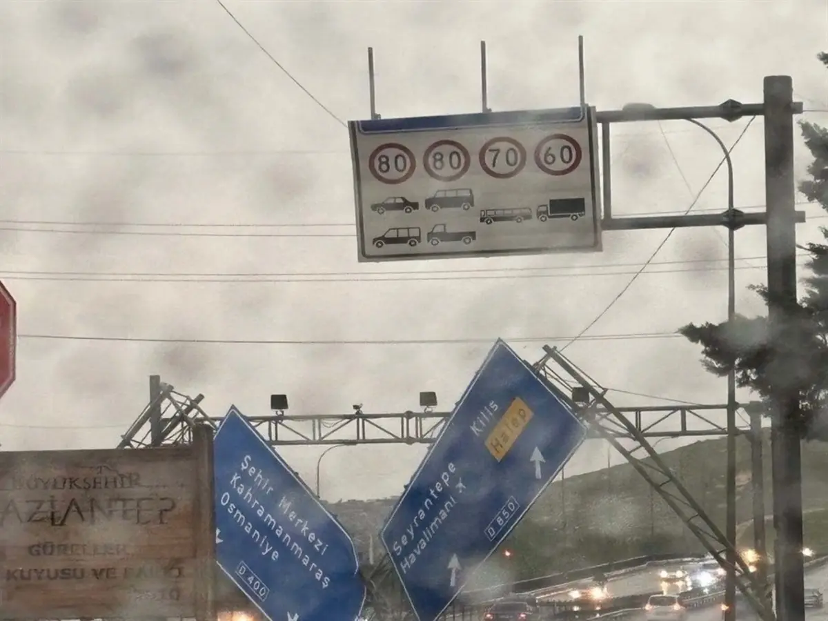 Qardaş ölkədə fırtına fəlakəti: onlarla yaralı var